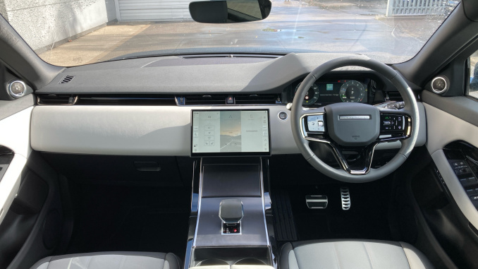 Land Rover Range Rover Evoque 1.5 P270e Edition 5dr Auto Hatchback - Image 9